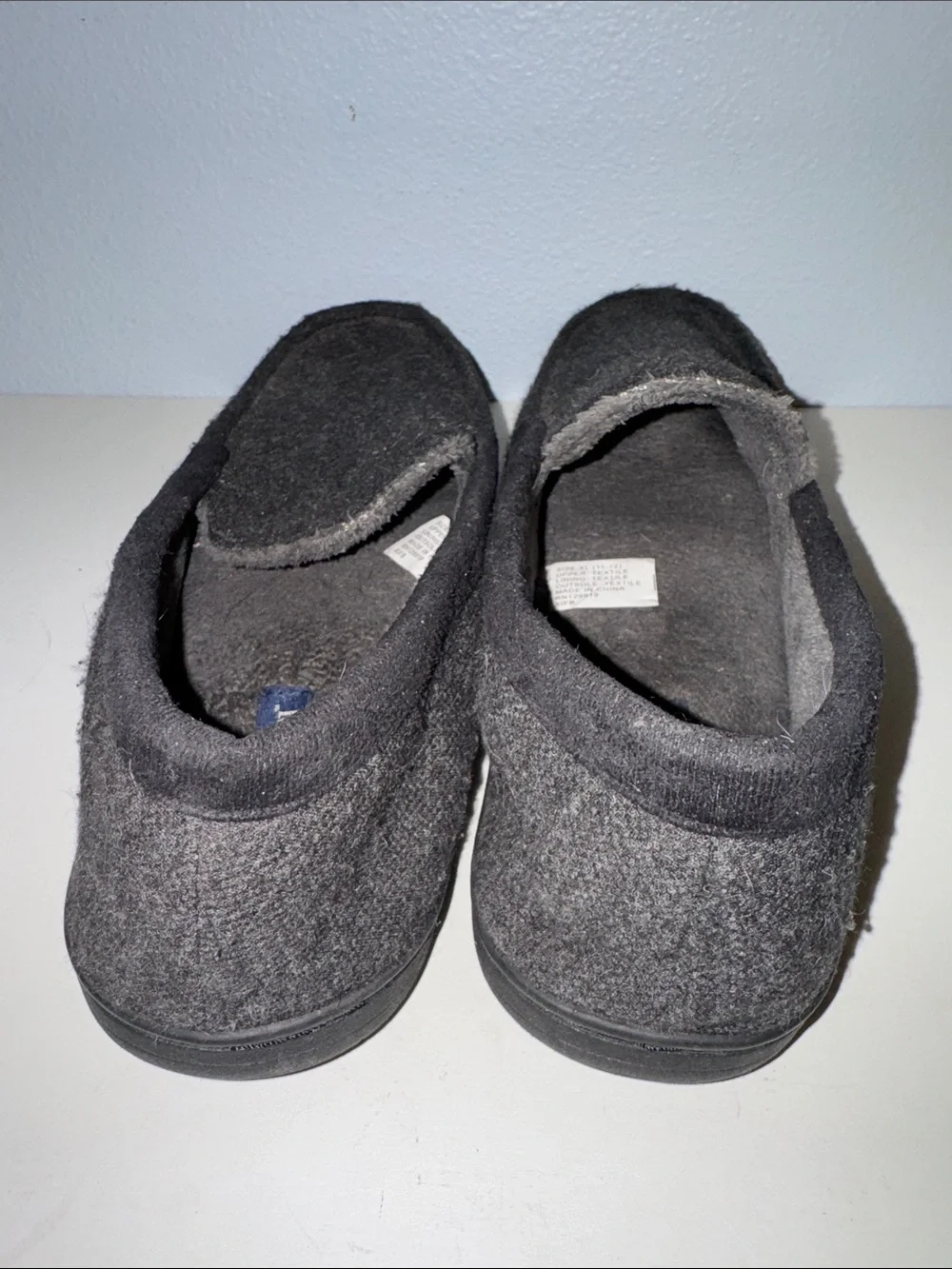 Wembley Classic Indoor/Outdoor Microsuede Movcasin Slippers  Men’s XL 11-12